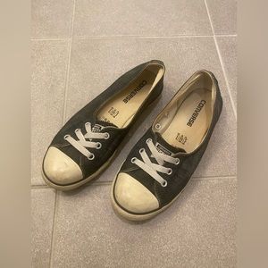 Converse slip on shoes